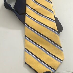 FINAL MARKDOWN Tommy Hilfiger silk tie